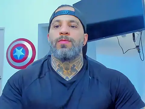 JoshRigby online show from 11/29/25, 08:23