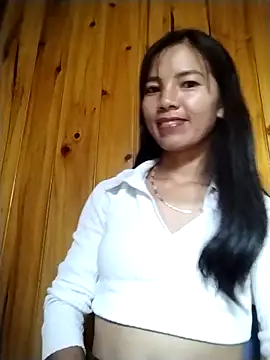 Snapshot of lmc-zz chatting on 10/04/25, 01:36 lmc-zz online show from 10/04/25, 01:36