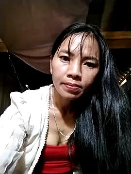 Snapshot of lmc-zz chatting on 10/19/25, 02:23 lmc-zz online show from 10/19/25, 02:23