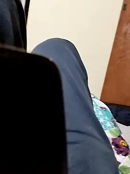 Ferno640916 online show from 10/13/25, 03:50