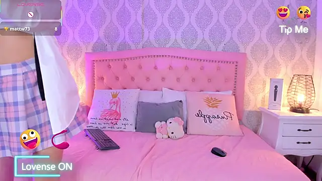 Snapshot of kendallspears_1 chatting on 10/20/25, 03:40 kendallspears 1 online show from 10/20/25, 03:40