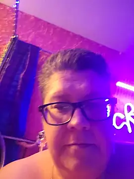 violentviolet68 online show from 06/06/26, 10:47