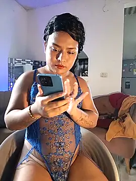 hot pleaser1   online show from 10/09/25, 09:02