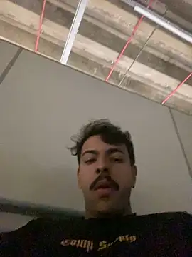 artzin2334 online show from 10/10/25, 10:53