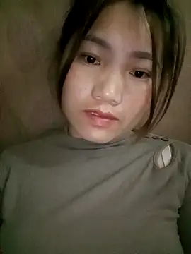 Snapshot of min-xinh chatting on 11/01/25, 09:28 min-xinh online show from 11/01/25, 09:28