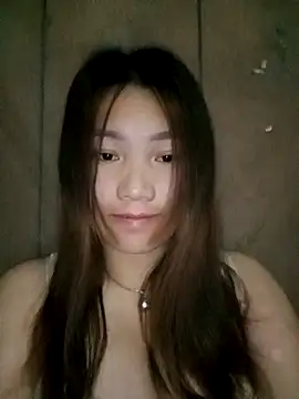 Snapshot of min-xinh chatting on 11/05/25, 07:58 min-xinh online show from 11/05/25, 07:58