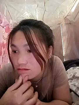 Snapshot of min-xinh chatting on 11/15/25, 06:33 min-xinh online show from 11/15/25, 06:33