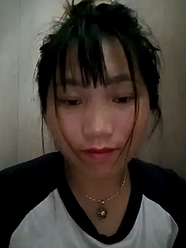 min-xinh online show from 05/10/26, 11:26