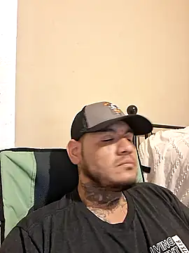 itsJrivera24 online show from 10/01/25, 04:13