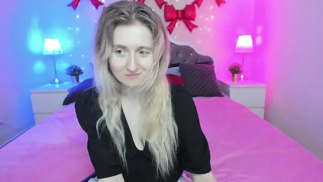 CamillaDreamer online show from 04/25/26, 01:41