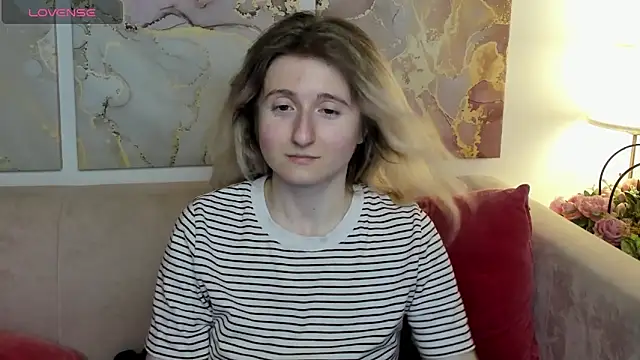 CamillaDreamer online show from 05/01/26, 07:18