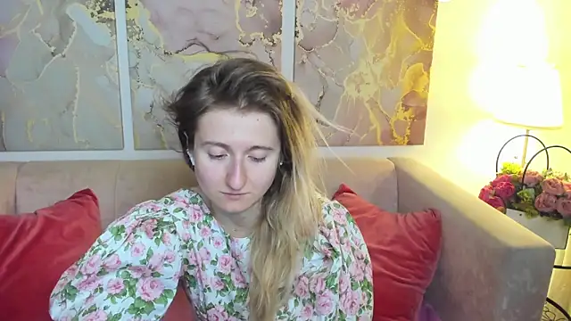 CamillaDreamer online show from 06/10/26, 10:08