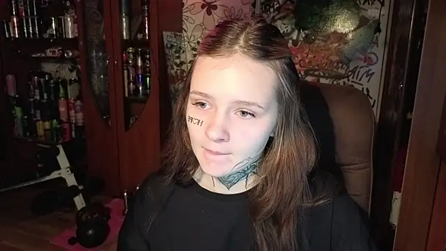 Liaaa Li online show from 10/18/25, 03:24