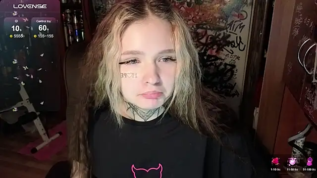 Liaaa Li online show from 10/26/25, 02:17