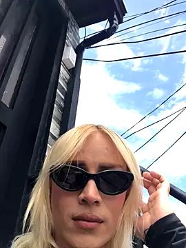 Snapshot of alexawinterrr chatting on 10/07/25, 03:53 alexawinterrr online show from 10/07/25, 03:53