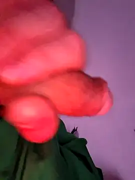 Nikbullx online show from 10/27/25, 10:03