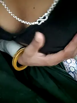 Snapshot of kavita_bhabi chatting on 11/11/25, 03:12 kavita bhabi online show from 11/11/25, 03:12