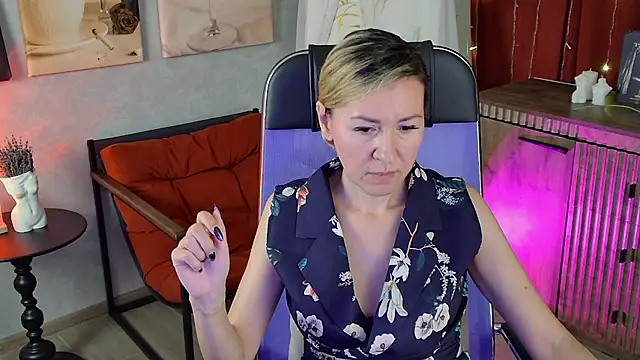 DonnaSmitth online show from 05/21/26, 06:59