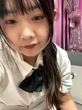 Snapshot of tiantian-26 chatting on 10/01/25, 02:39 tiantian-26 online show from 10/01/25, 02:39
