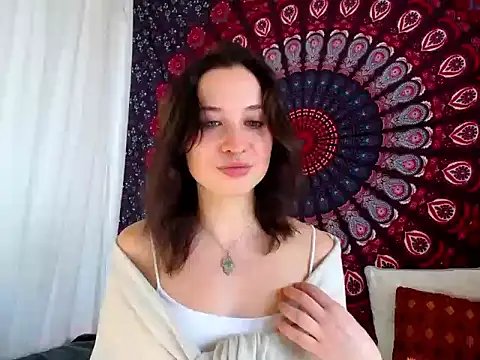 Snapshot of AdalynKiss chatting on 10/21/25, 12:28 AdalynKiss online show from 10/21/25, 12:28