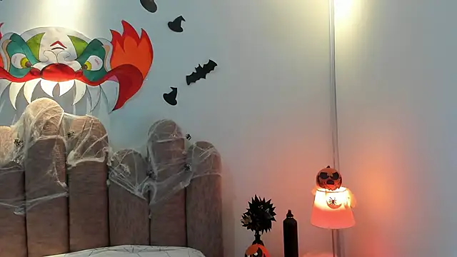 Daisy93  online show from 10/15/25, 12:16