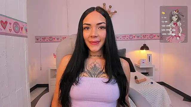 Snapshot of AndreaG_ chatting on 10/19/25, 03:51 AndreaG  online show from 10/19/25, 03:51