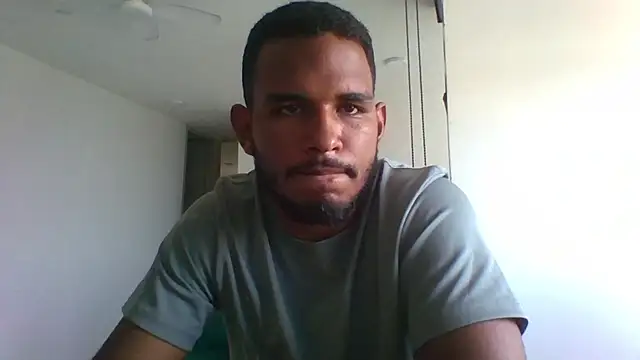 Snapshot of jesusacastrop25 chatting on 07/16/26, 03:29 jesusacastrop25 online show from 07/16/26, 03:29
