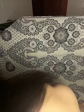 soniyaverma00 online show from 04/28/26, 08:03