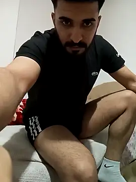 Snapshot of mehmets27 chatting on 10/12/25, 08:30 mehmets27 online show from 10/12/25, 08:30