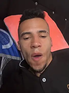 Snapshot of wiland_hot23 chatting on 10/08/25, 02:25 wiland hot23 online show from 10/08/25, 02:25