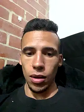 Snapshot of wiland_hot23 chatting on 10/09/25, 04:54 wiland hot23 online show from 10/09/25, 04:54