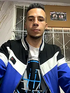 Snapshot of wiland_hot23 chatting on 10/09/25, 08:51 wiland hot23 online show from 10/09/25, 08:51