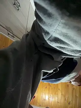 Snapshot of wiland_hot23 chatting on 10/12/25, 03:49 wiland hot23 online show from 10/12/25, 03:49