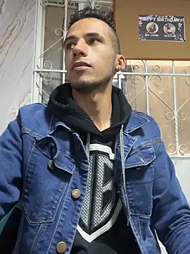 Snapshot of wiland_hot23 chatting on 10/14/25, 08:53 wiland hot23 online show from 10/14/25, 08:53