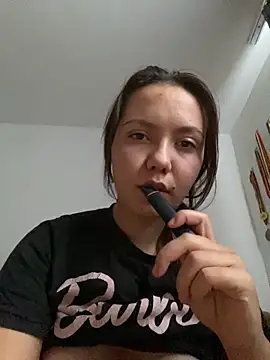 CamillaHessel online show from 10/26/25, 08:53