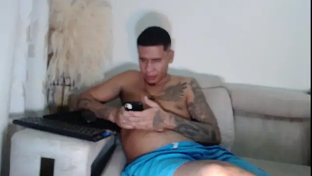 Adrew fox online show from 10/03/25, 02:19