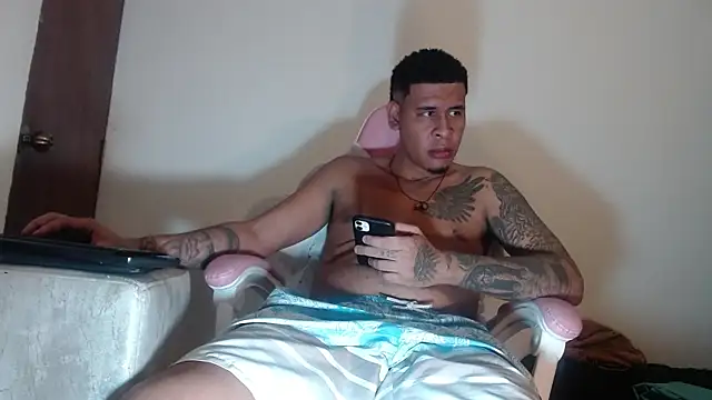 Adrew fox online show from 10/27/25, 10:47