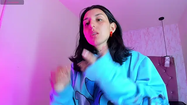 Iris  77 online show from 11/16/25, 02:55