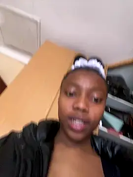 babeiw online show from 10/20/25, 09:32