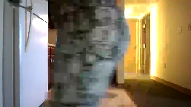 Snapshot of bellacagyal chatting on 10/16/25, 07:48 bellacagyal online show from 10/16/25, 07:48