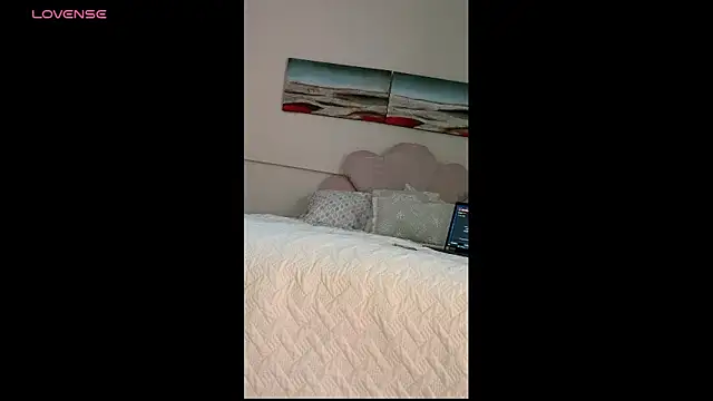 bellacagyal online show from 05/20/26, 10:54