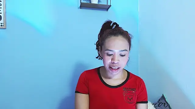 Snapshot of luna_hawks chatting on 10/29/25, 08:05 luna hawks online show from 10/29/25, 08:05