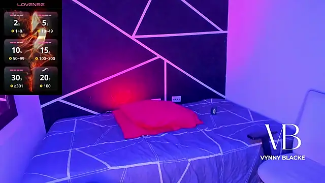 Snapshot of VynnyBlacke_ chatting on 11/29/25, 10:51 VynnyBlacke online show from 11/29/25, 10:51