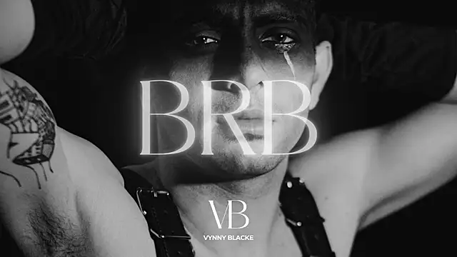 Snapshot of VynnyBlacke_ chatting on 12/14/25, 12:49 VynnyBlacke online show from 12/14/25, 12:49