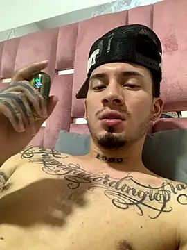 Golden prince  online show from 09/28/25, 02:28