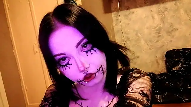 Beeping Creature online show from 10/29/25, 01:35