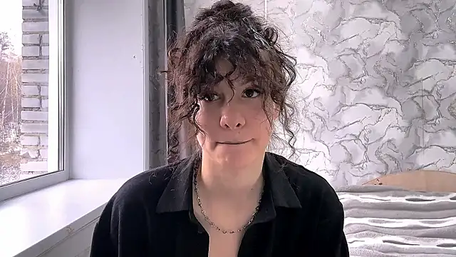 Snapshot of Galactic_Phanton chatting on 10/10/25, 06:45 Galactic Phanton online show from 10/10/25, 06:45