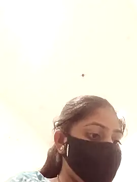 Snapshot of RANI_747 chatting on 10/18/25, 12:50 RANI 747 online show from 10/18/25, 12:50