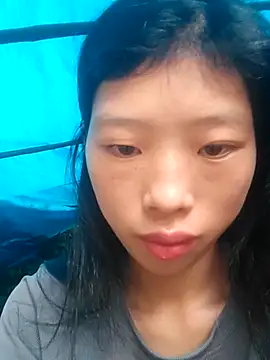 Snapshot of Khanhu_xx chatting on 10/08/25, 07:06 Khanhu xx online show from 10/08/25, 07:06