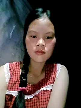 Snapshot of Tuelam_xx chatting on 10/02/25, 08:16 Tuelam xx online show from 10/02/25, 08:16